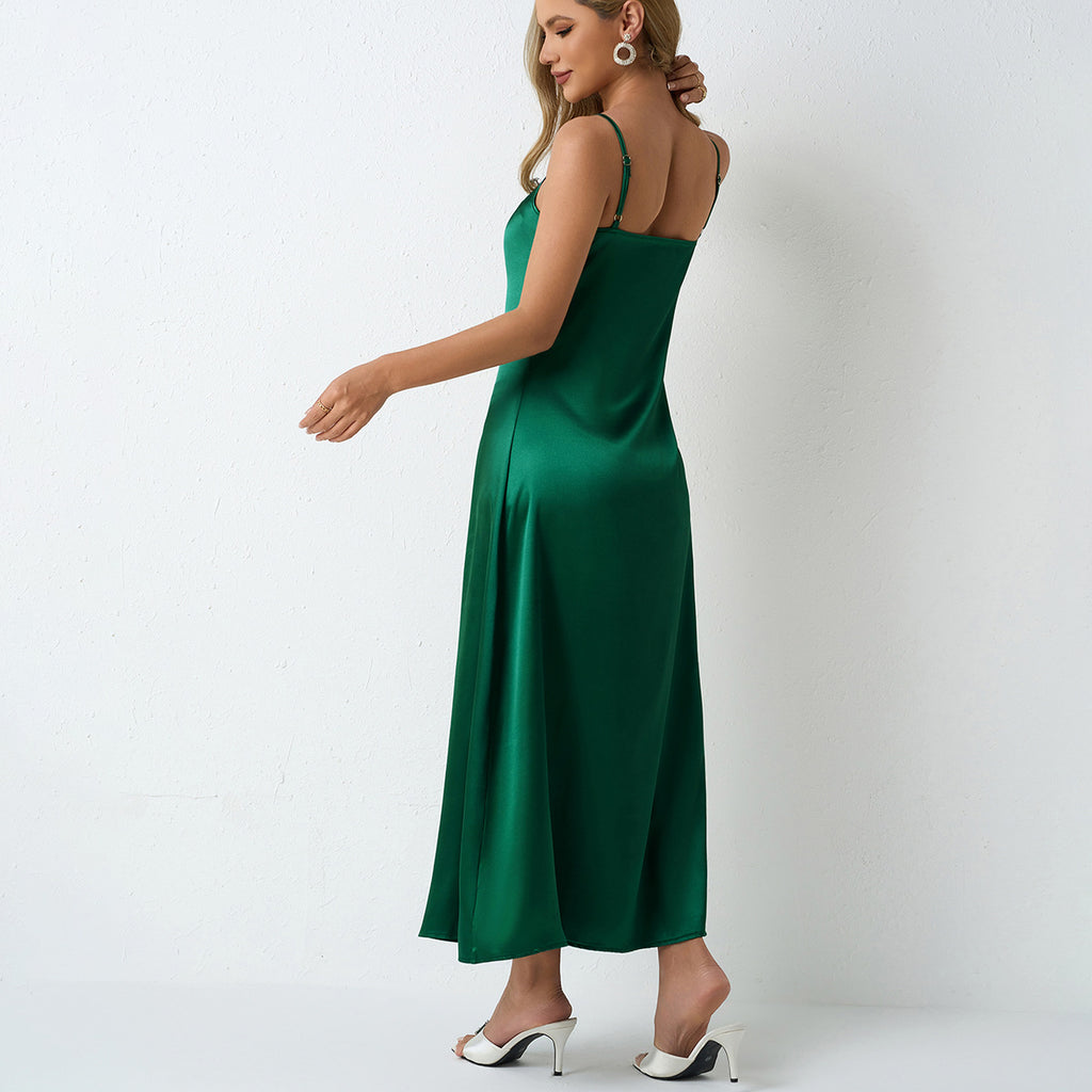 Pleated sleeveless dress for women