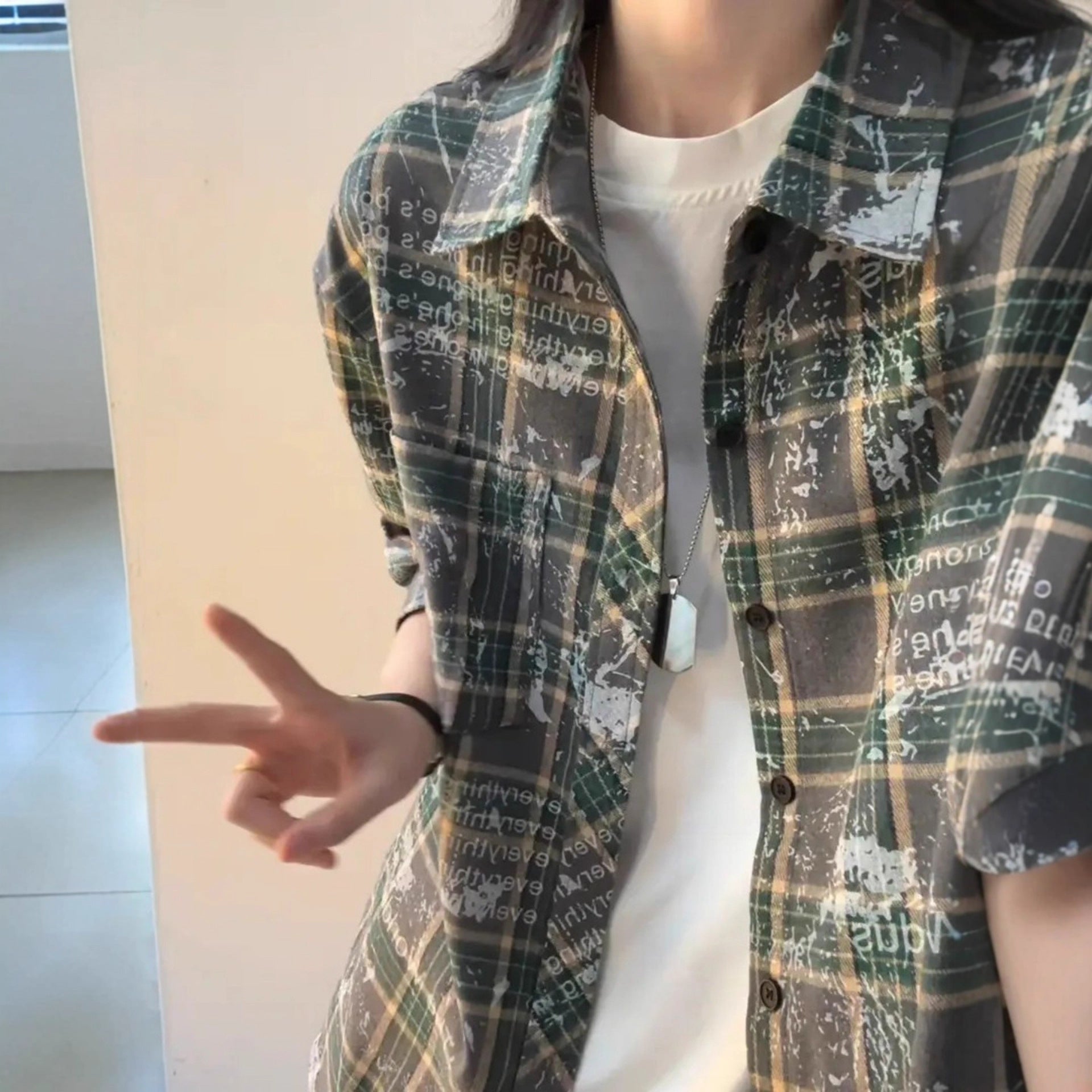 Dye-Transfer Plaid Letter Print Shirt for Men, Hong Kong Style Vintage Outwear, Couple's Turn-Down Collar Dress Shirt