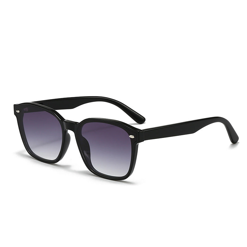 Square sunglasses for men and women
