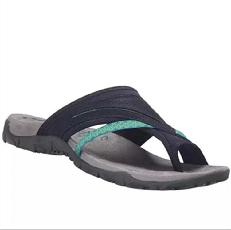 Comfortable clip toe flat sandals for women, color matching sandals for women, and flip flops for women to wear externally