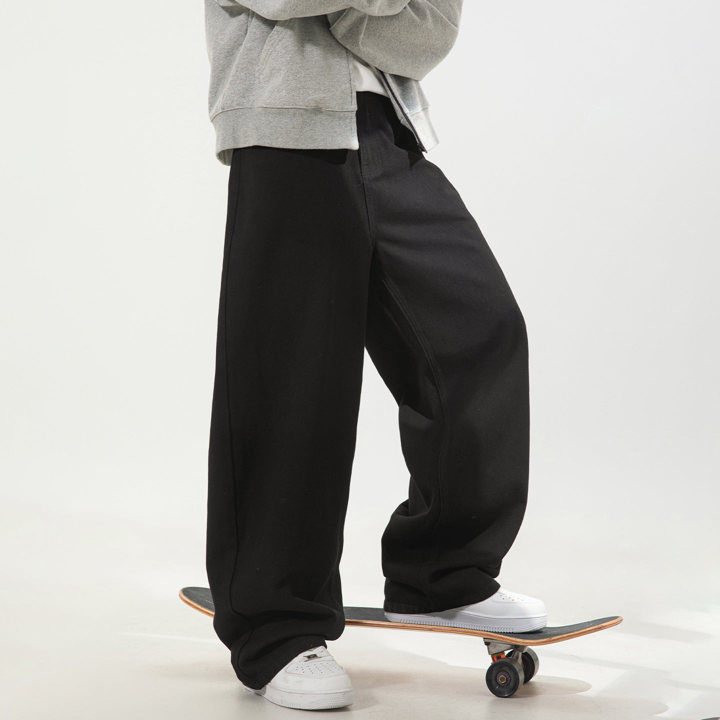 Loose jeans men
