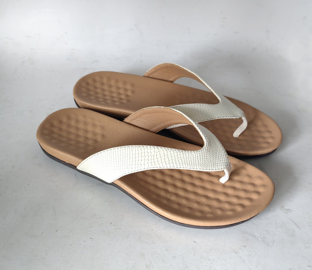 Herringbone Summer Sandals for Women, Soft Sole Non-Slip Flat Sandals, Comfortable Outdoor Wear, Toe-strap Design